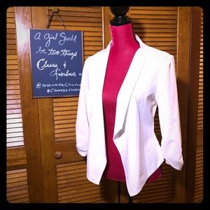 White open blazer 🧥